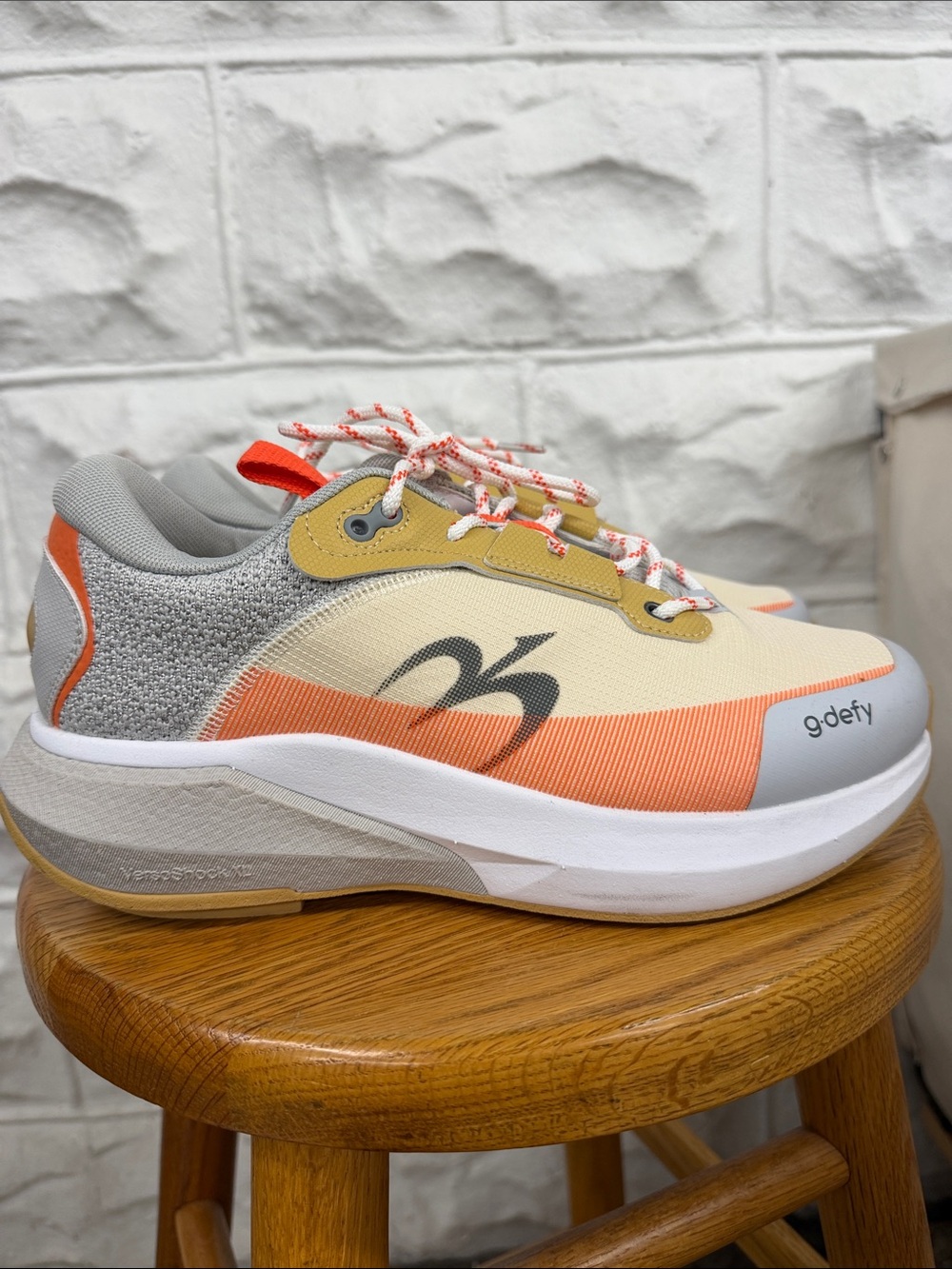 Gravity Defyer Women's MightyGlide sneaker Orange,Gray,Tan Size 8.5W NWB (Hb309)